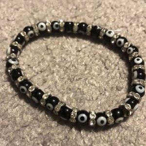 Black and white evil eye bracelet
